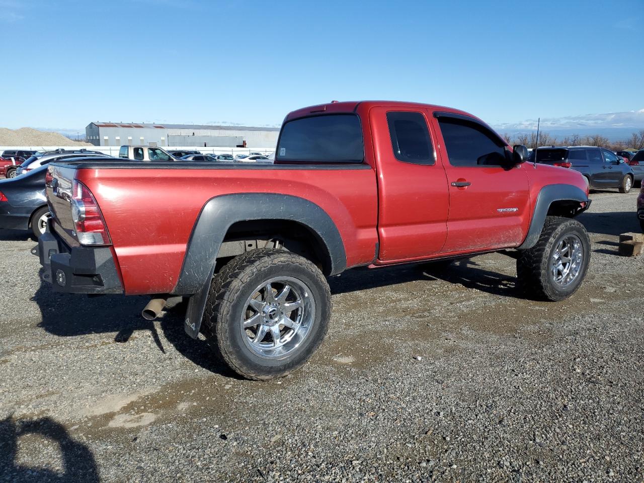 2010 Toyota Tacoma - Image 3