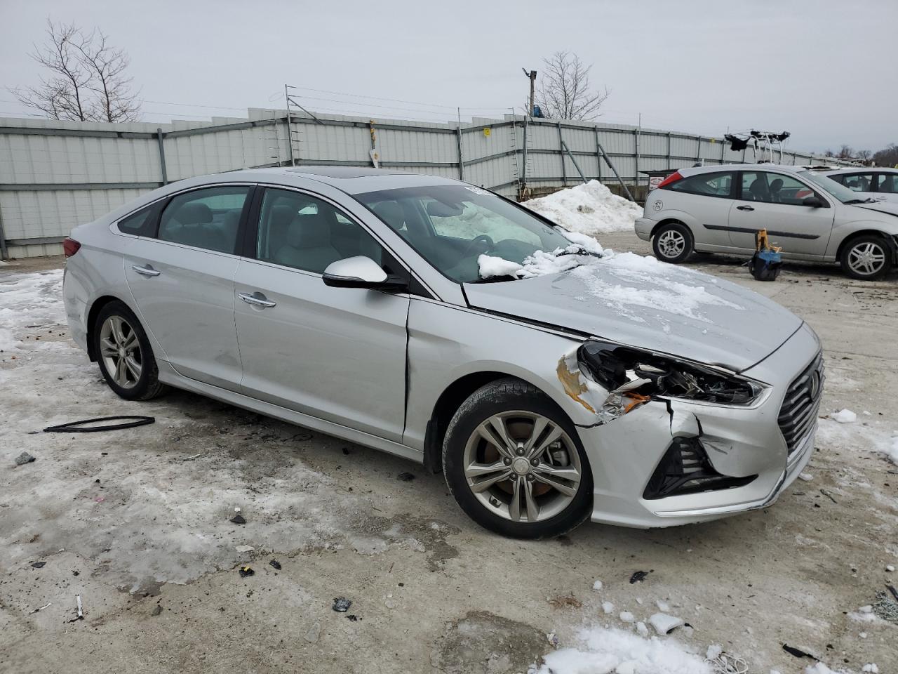 2018 Hyundai Sonata - Image 4