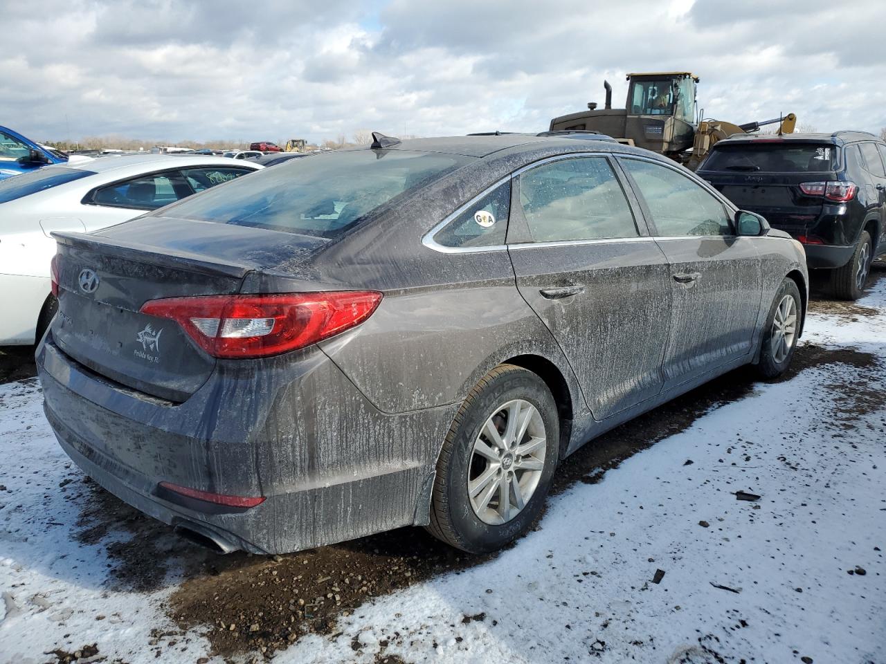 2015 Hyundai Sonata - Image 3
