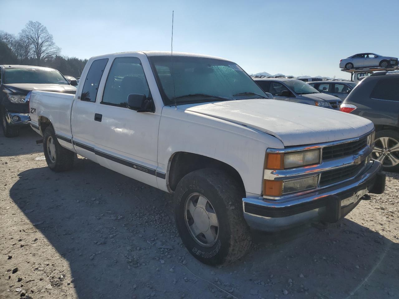1997 Chevrolet GMT-400 - Image 4