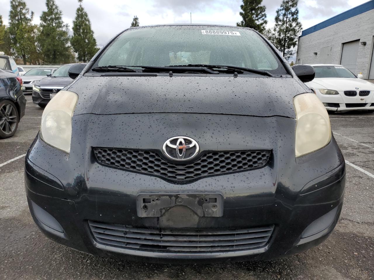 2010 Toyota Yaris - Image 5