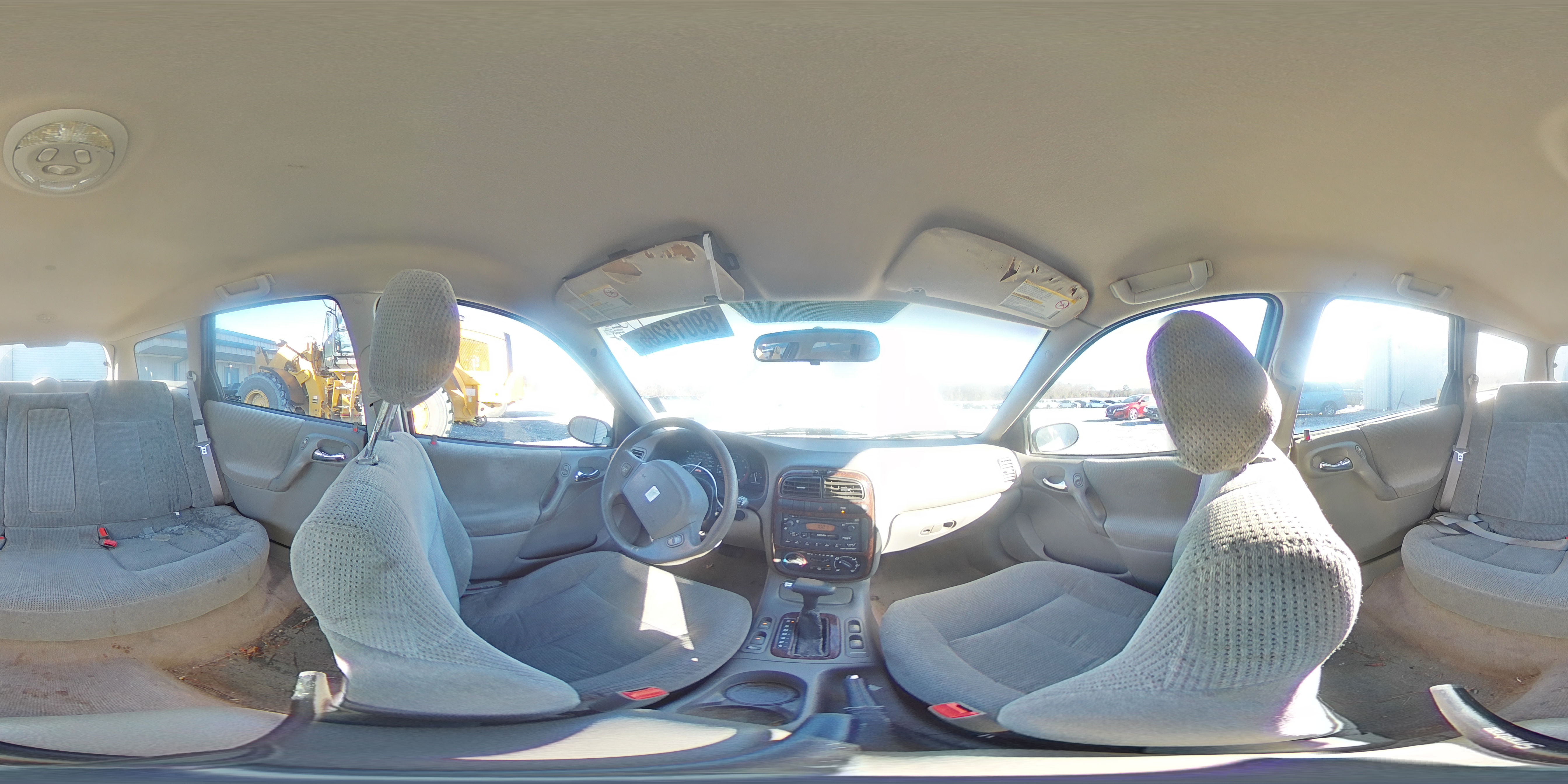 2001 Saturn LW - Image 12