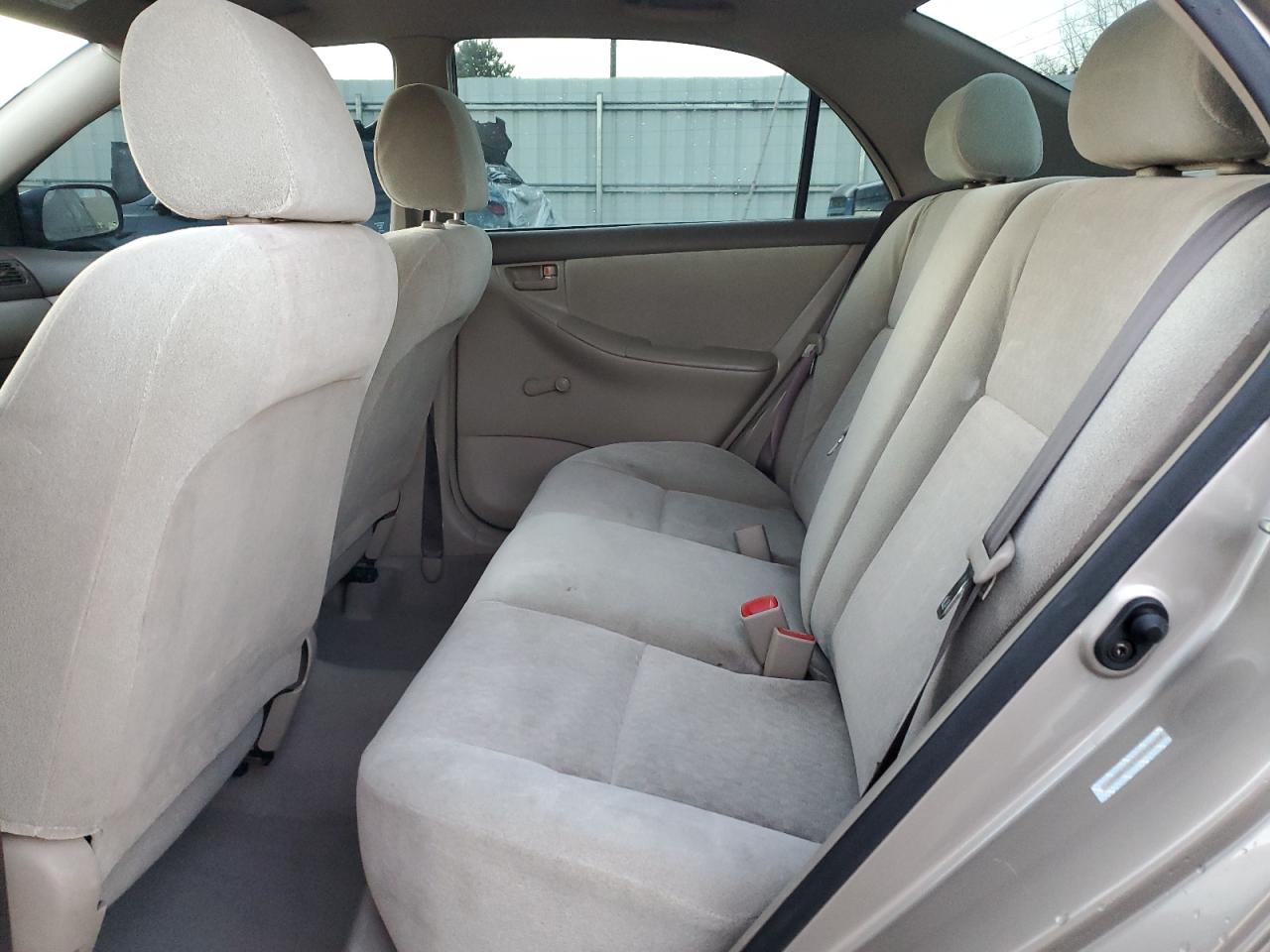 2004 Toyota Corolla - Image 10