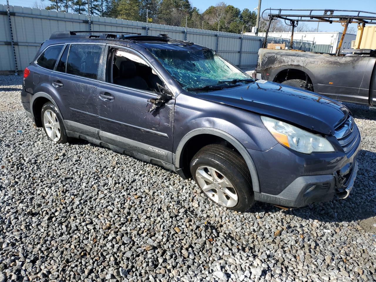 2013 Subaru Outback - Image 4