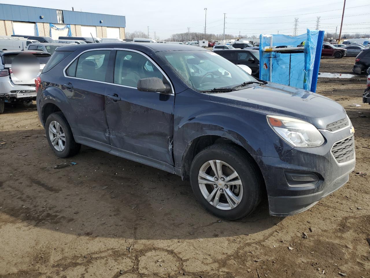 2017 Chevrolet Equinox - Image 4