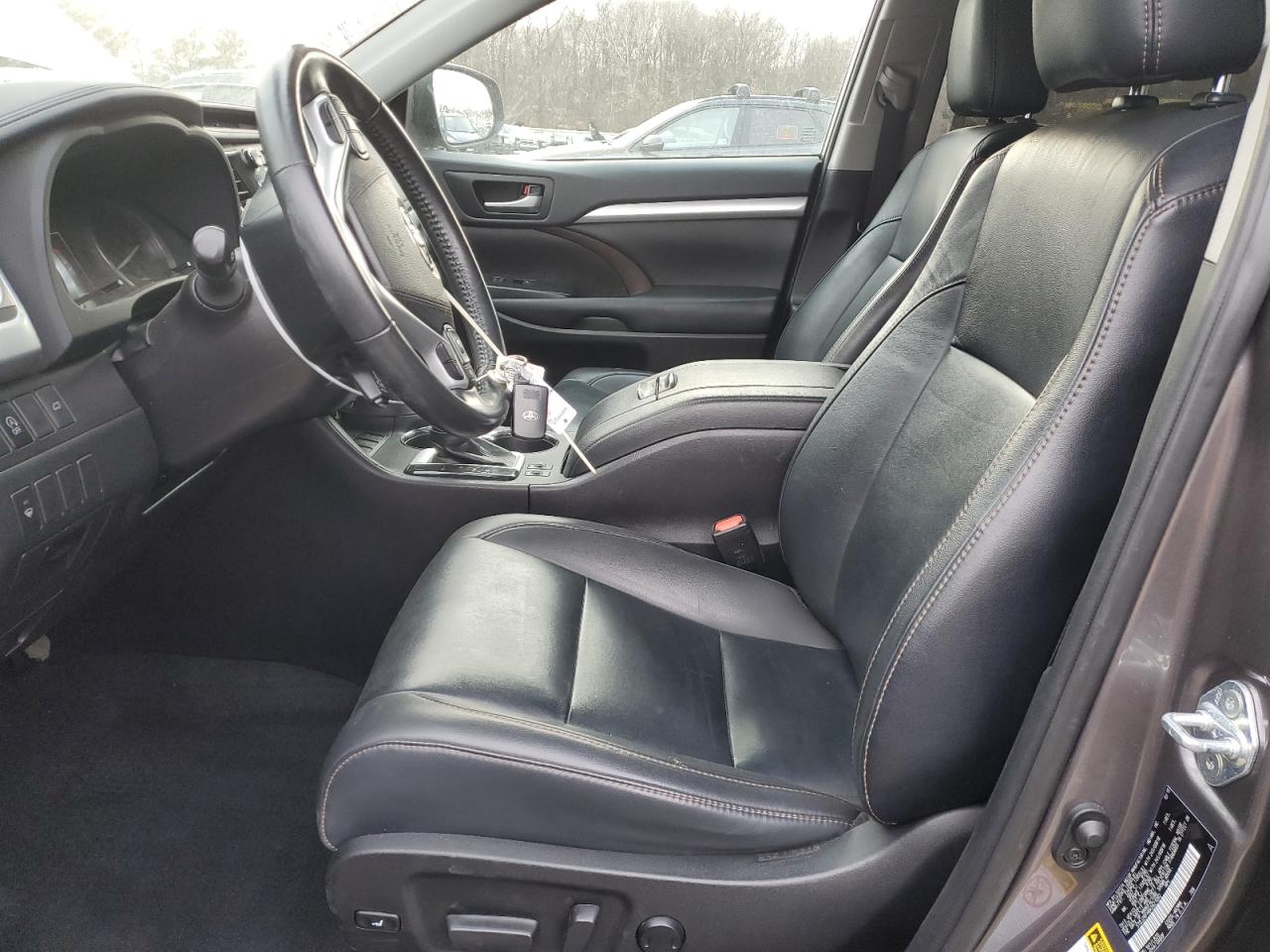 2019 Toyota Highlander - Image 7
