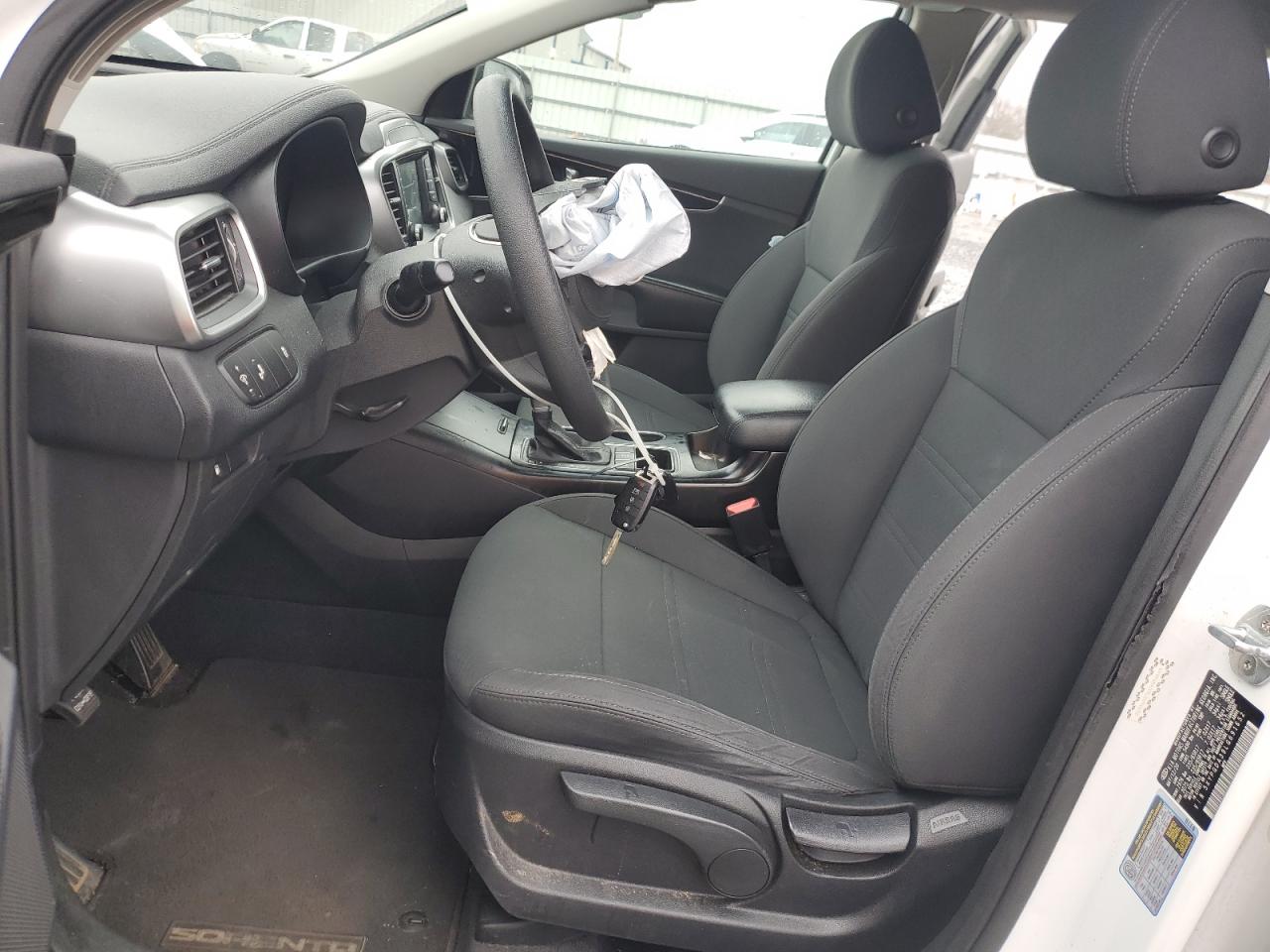2020 Kia Sorento - Image 7