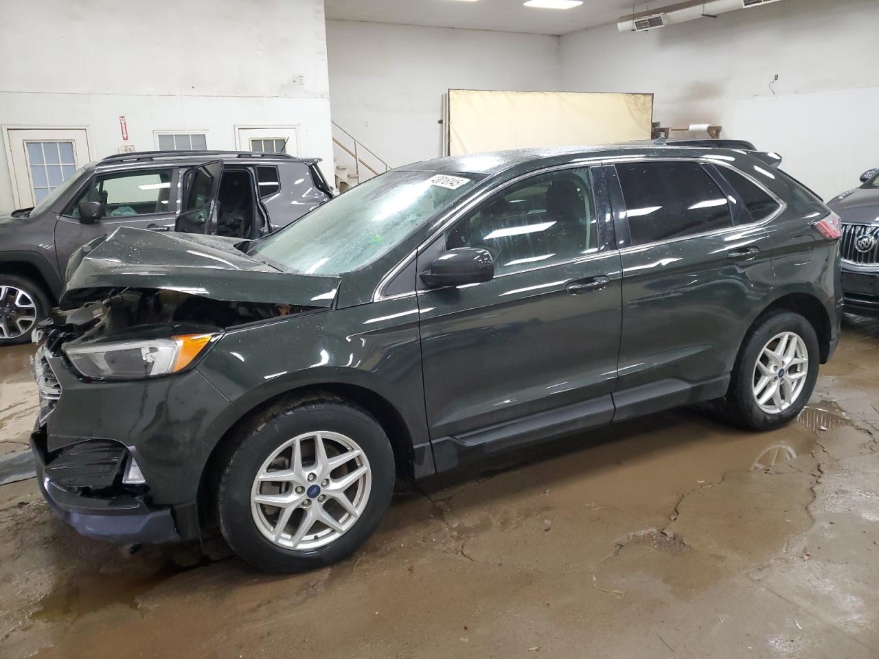 Davison, MI에서 판매 중인 2022 Ford Edge Sel - Front End