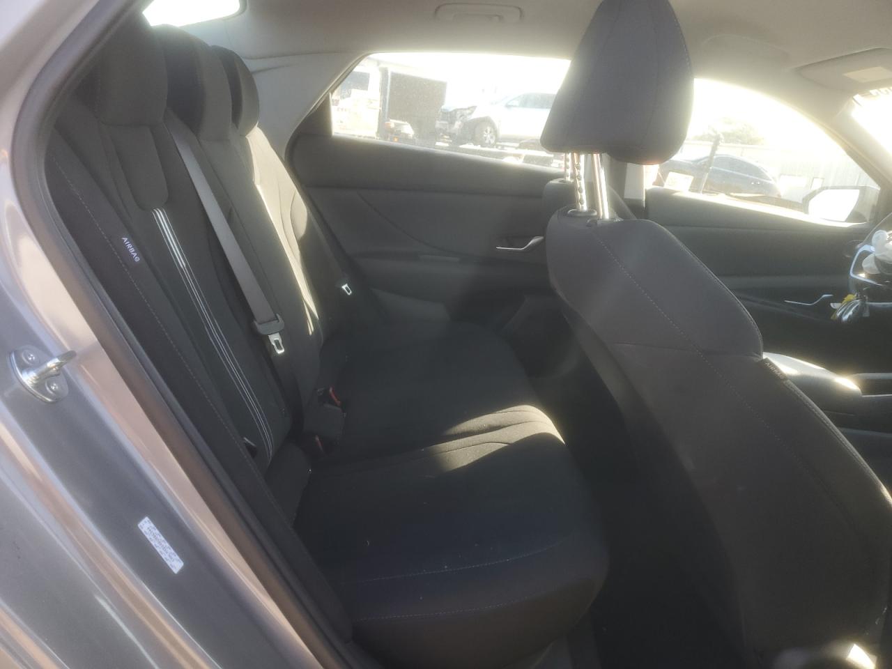 2024 Hyundai Elantra - Image 10