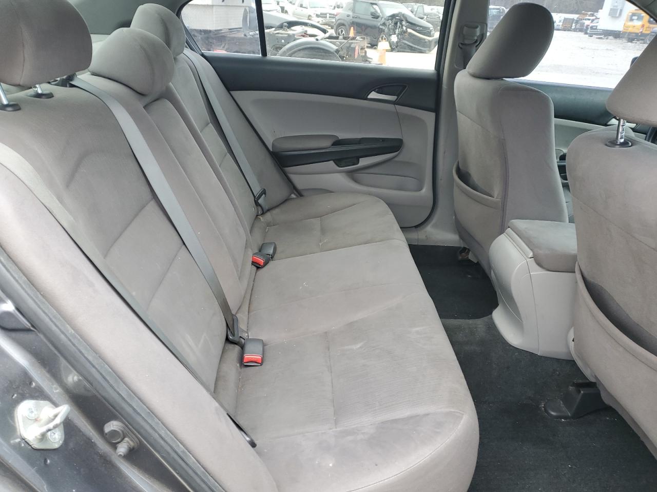 2012 Honda Accord - Image 10