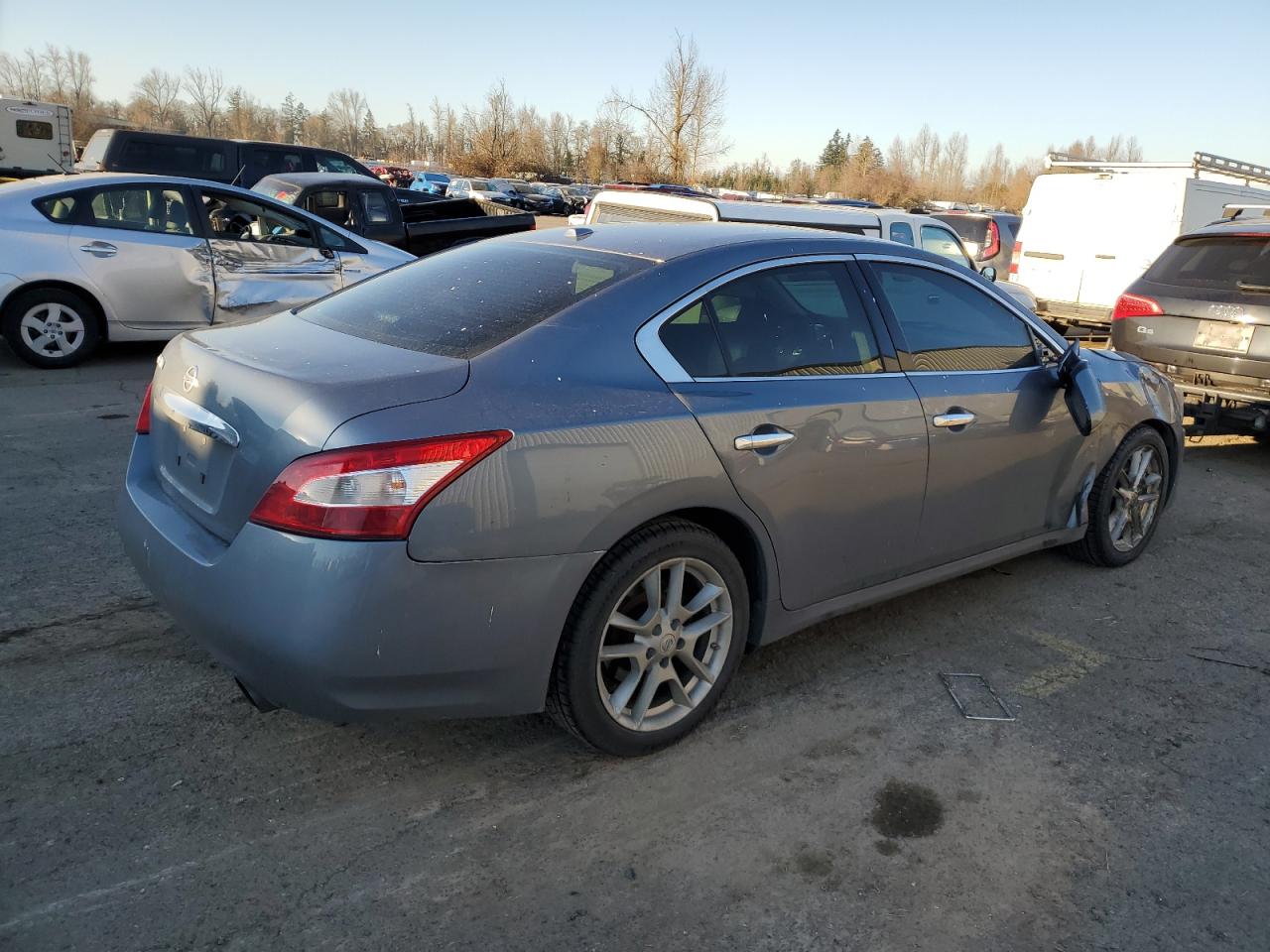 2010 Nissan Maxima - Image 3