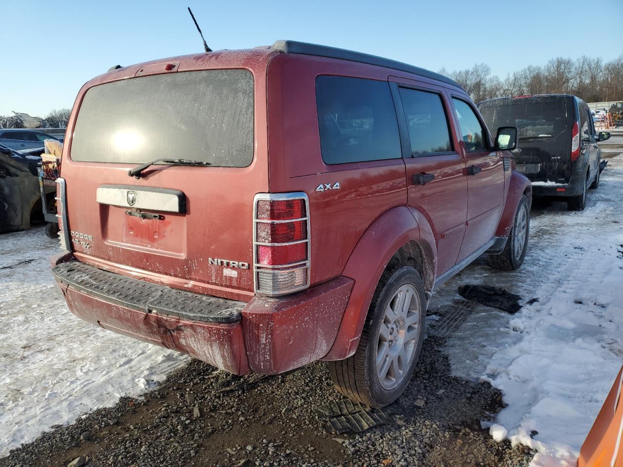 2011 Dodge Nitro - Image 3