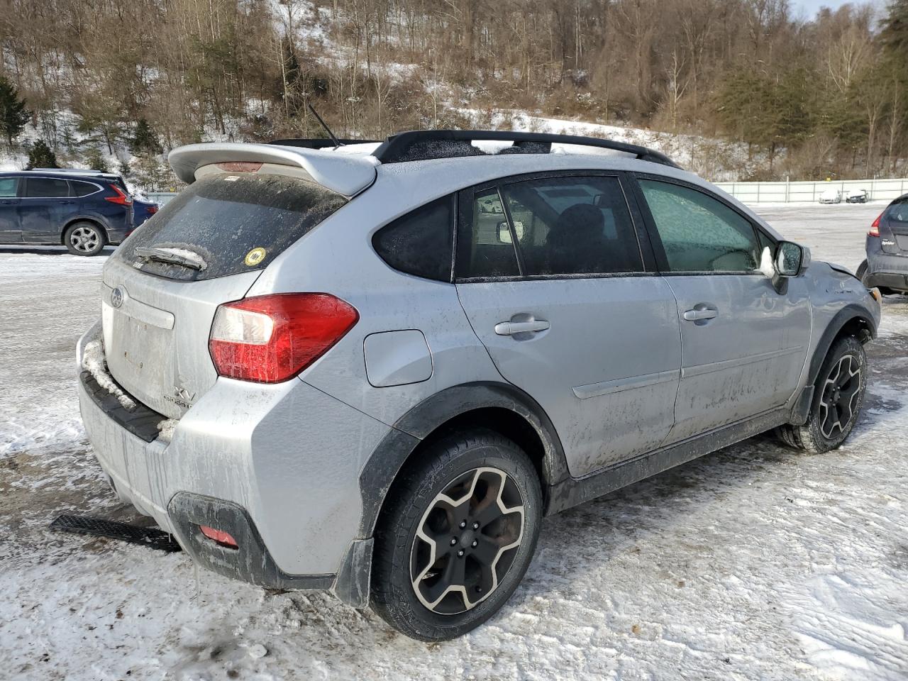 2013 Subaru XV - Image 3