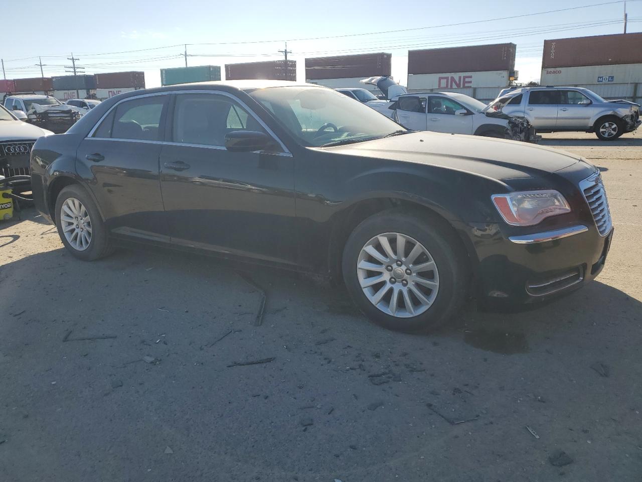 2014 Chrysler 300 - Image 4