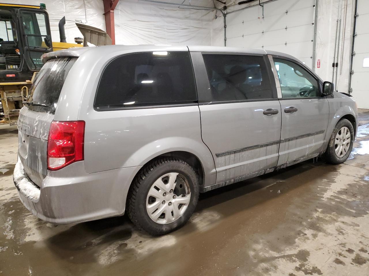 2014 Dodge Caravan - Image 3