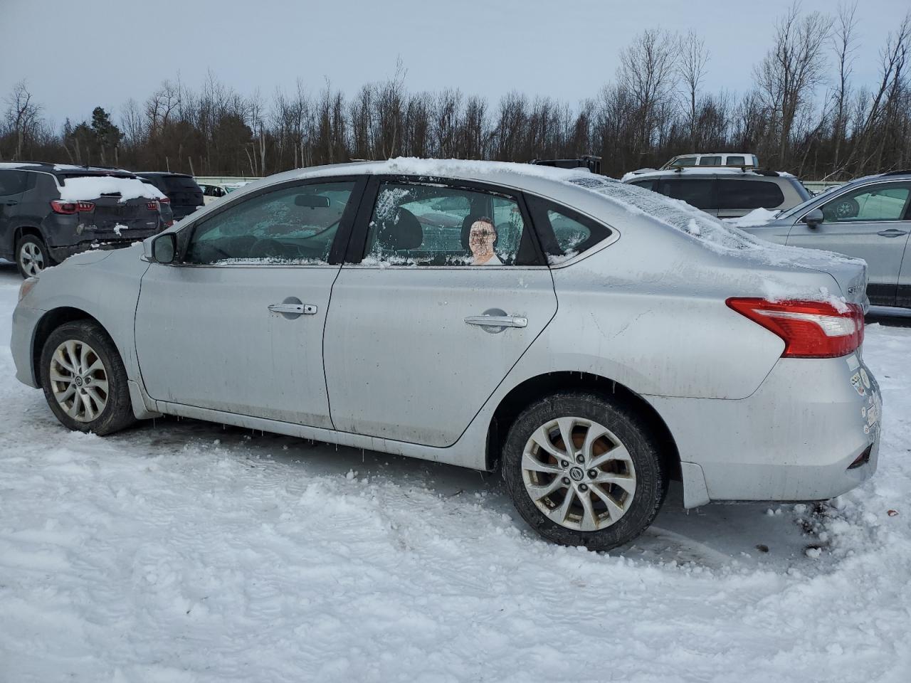 2016 Nissan Sentra - Image 2