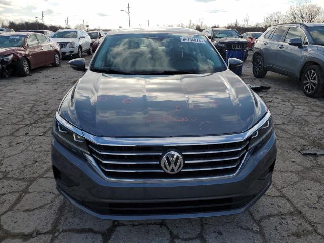  VOLKSWAGEN PASSAT 2020 Серый