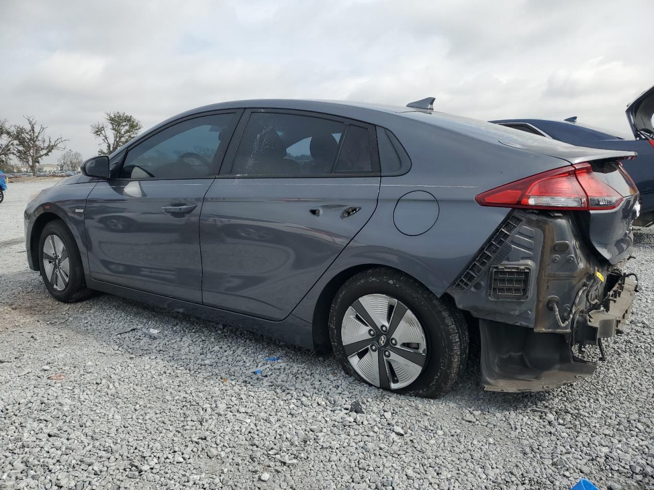 2017 Hyundai IONIQ - Image 2