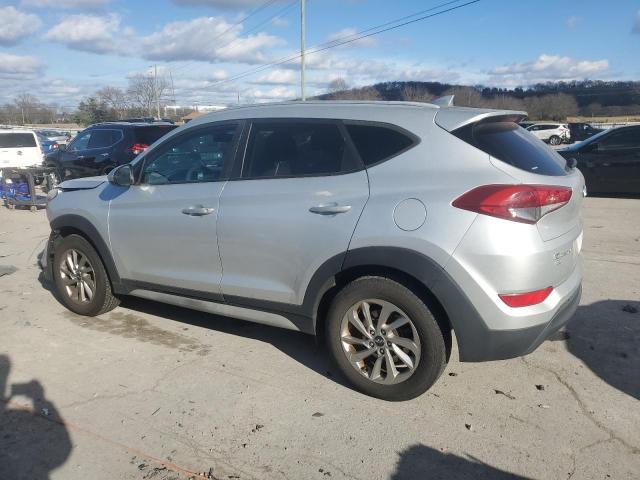  HYUNDAI TUCSON 2018 Srebrny