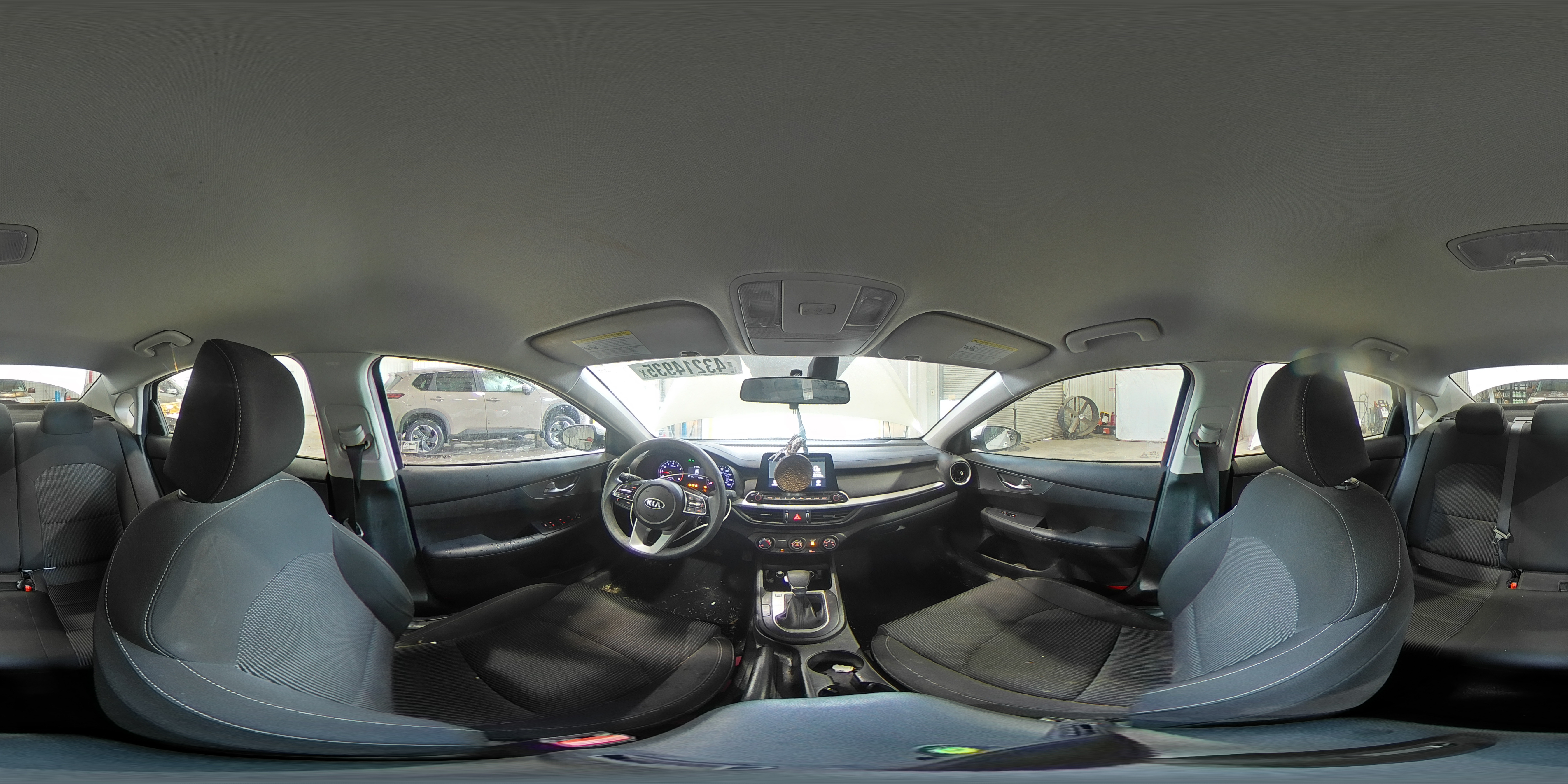 2021 Kia Forte - Image 12