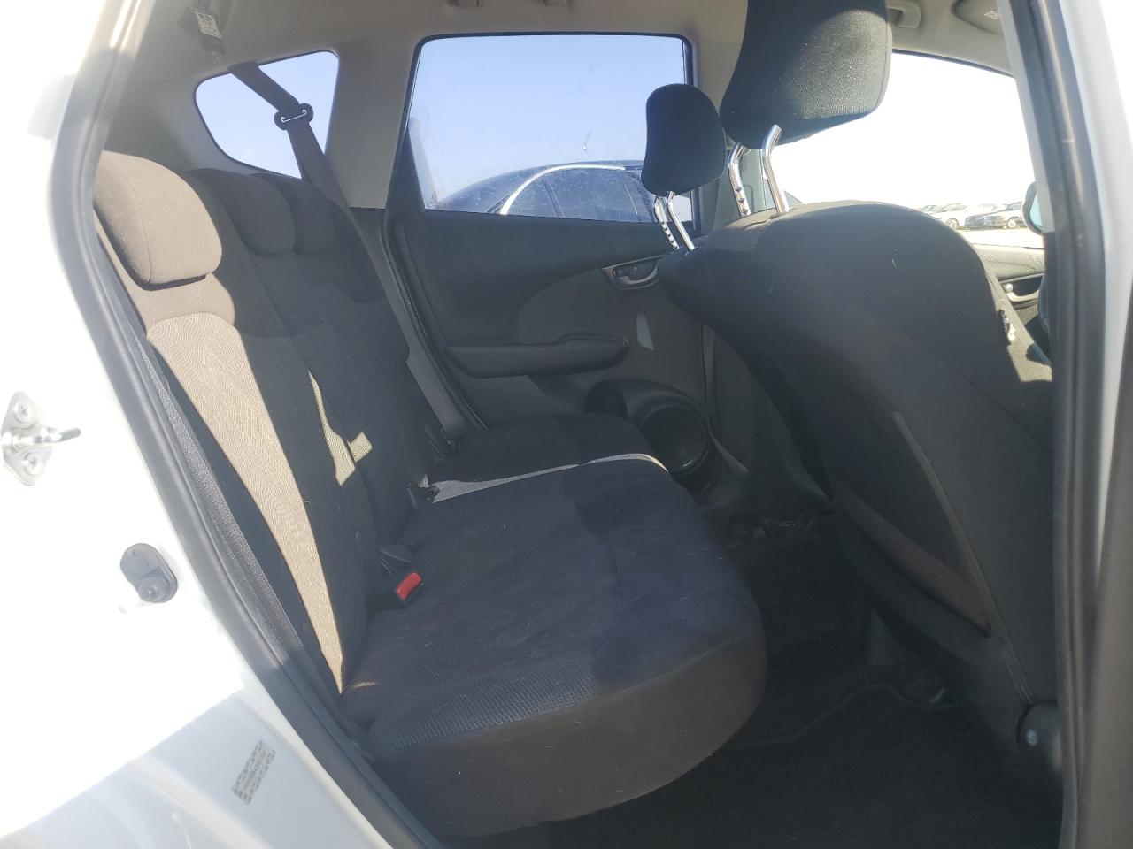 2009 Honda Fit - Image 10