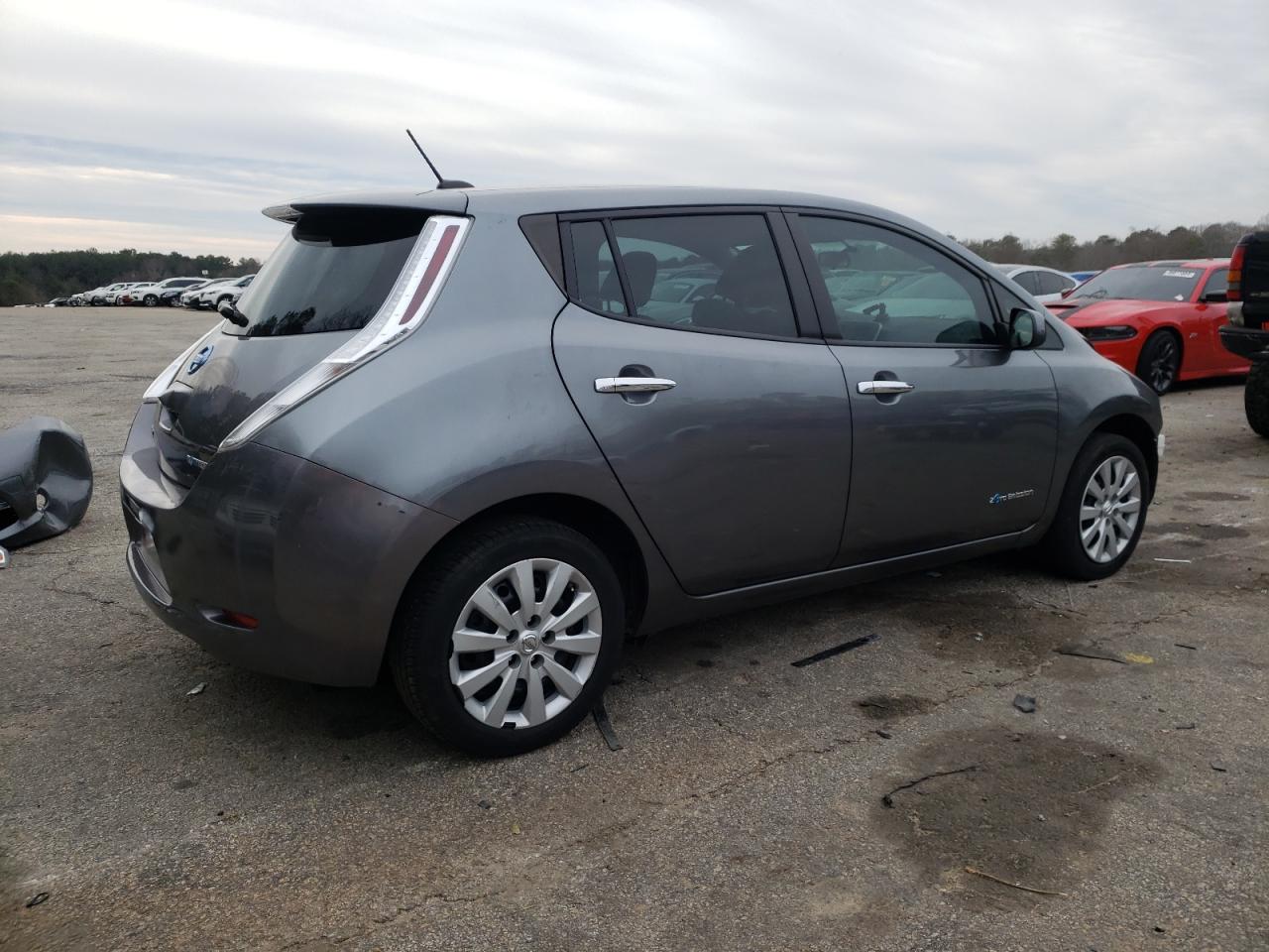 2015 Nissan Leaf - Image 3