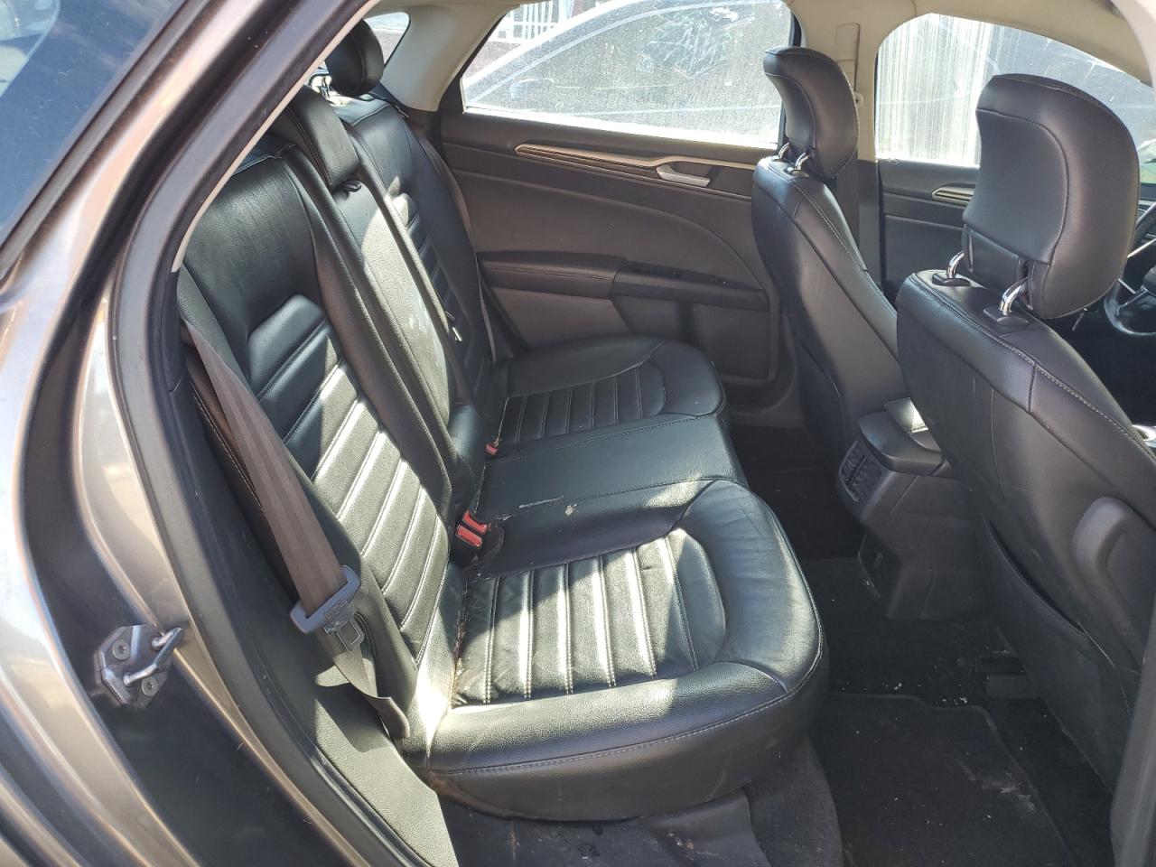 2013 Ford Fusion - Image 10