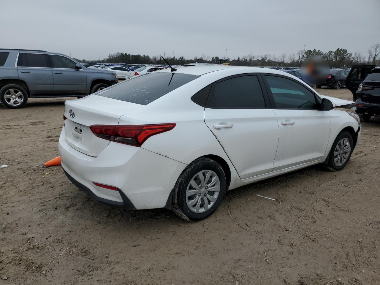 2022 Hyundai Accent - Image 3