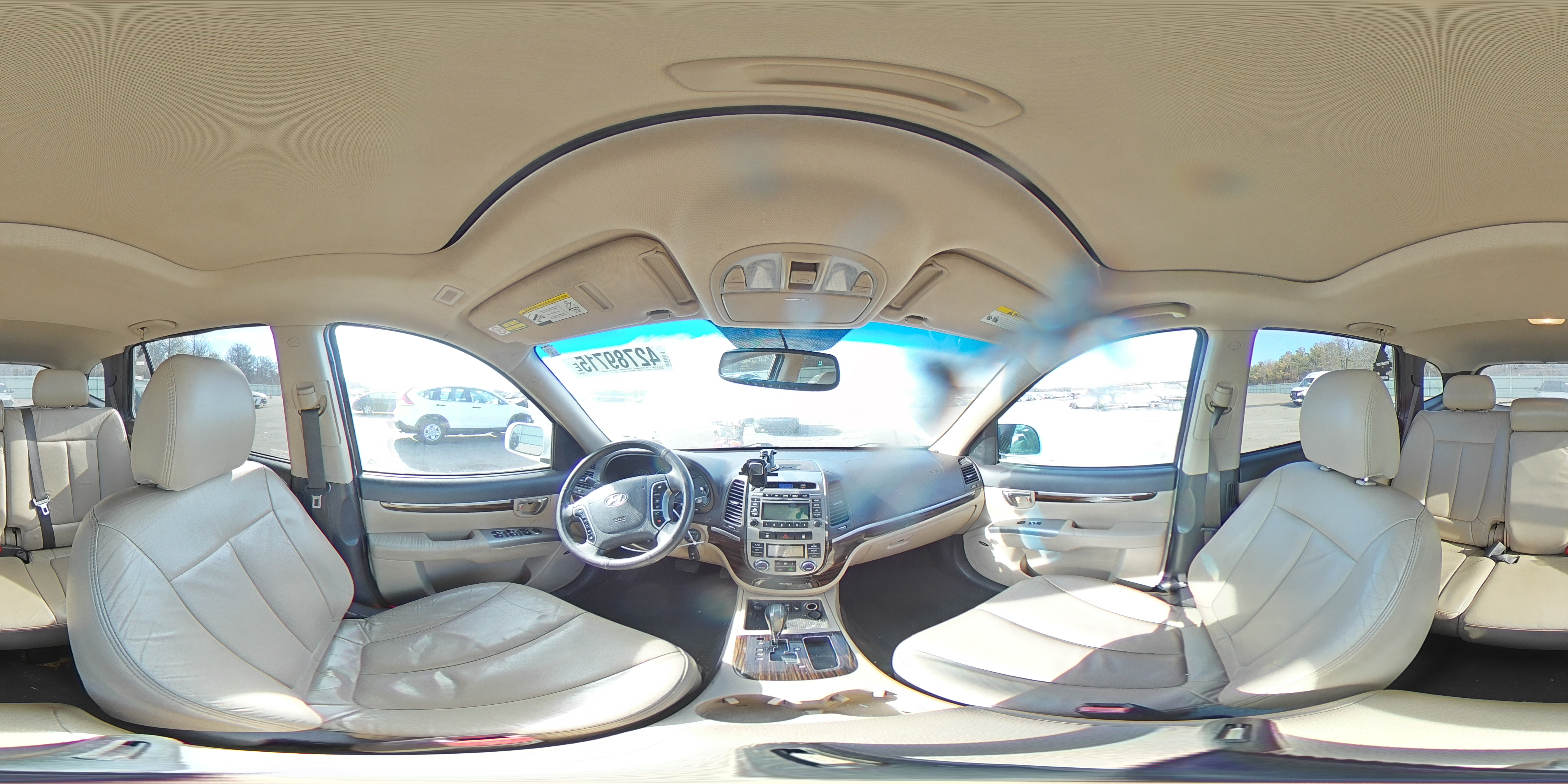 2011 Hyundai Santa Fe - Image 12