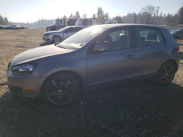 2013 Volkswagen Golf 