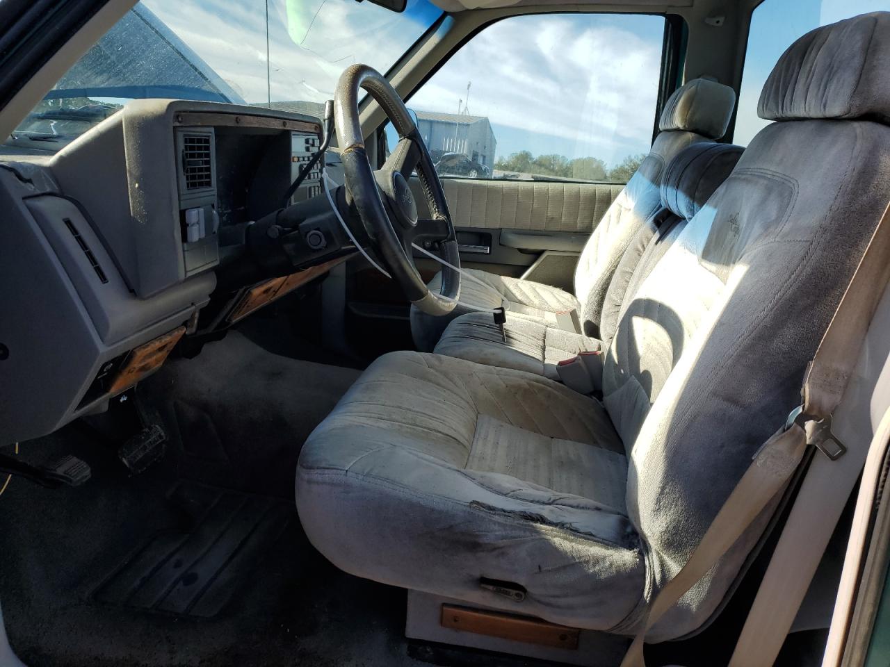 1993 GMC Sierra - Image 7