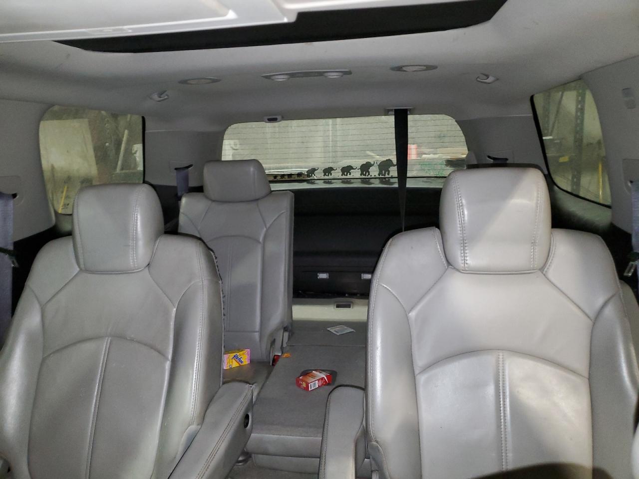 2009 GMC Acadia - Image 10