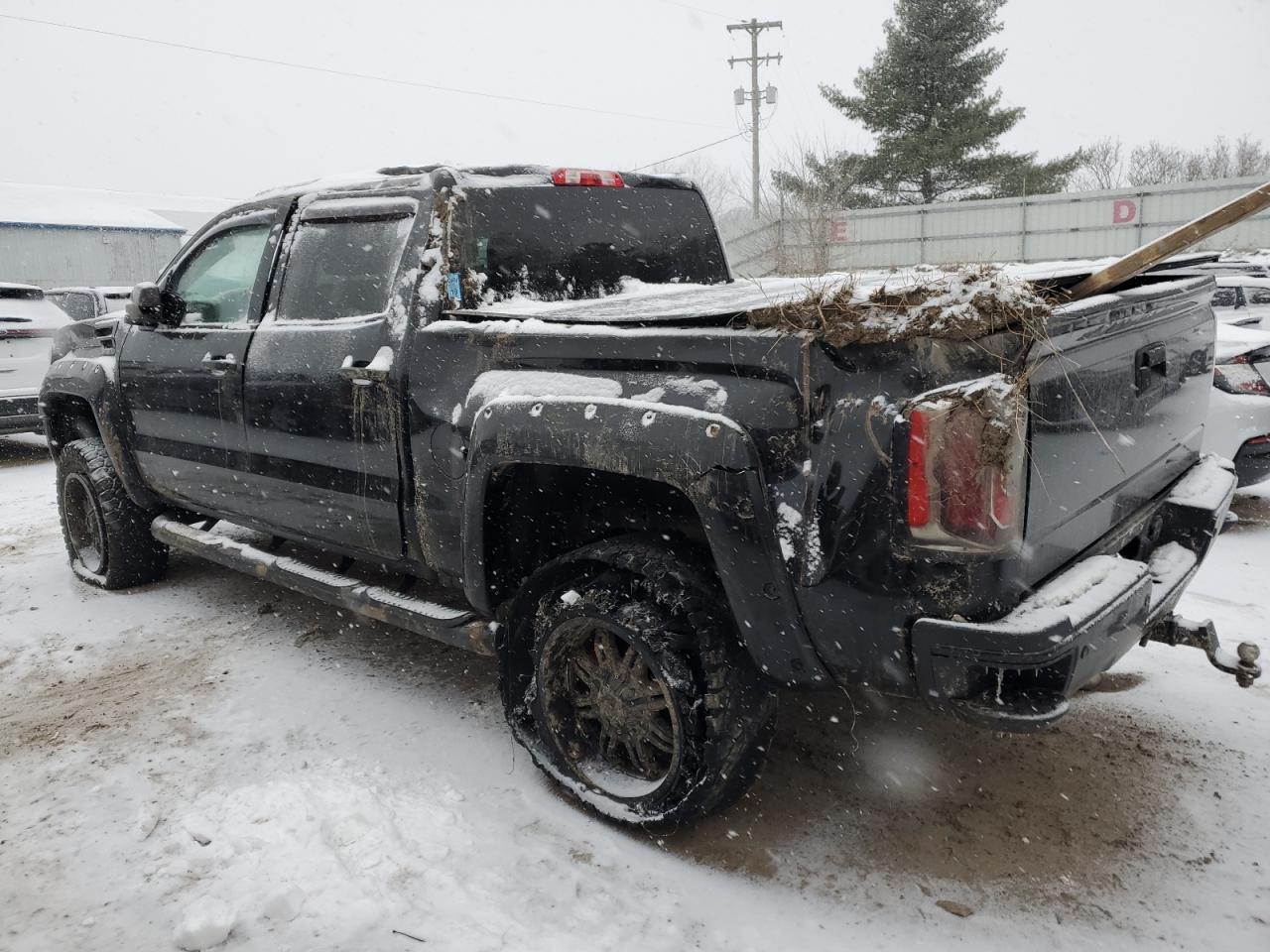 2017 GMC Sierra - Image 2
