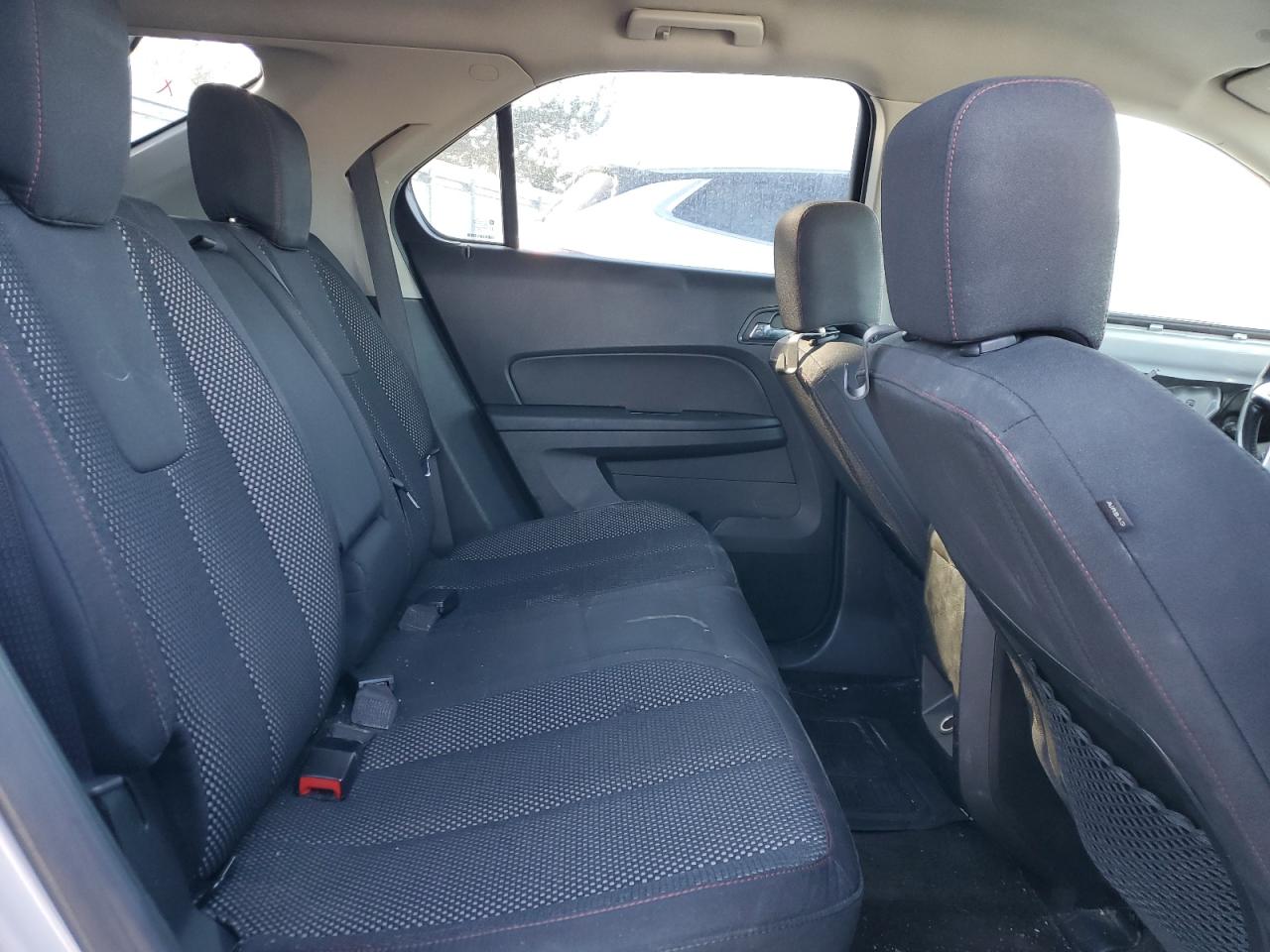 2015 Chevrolet Equinox - Image 11