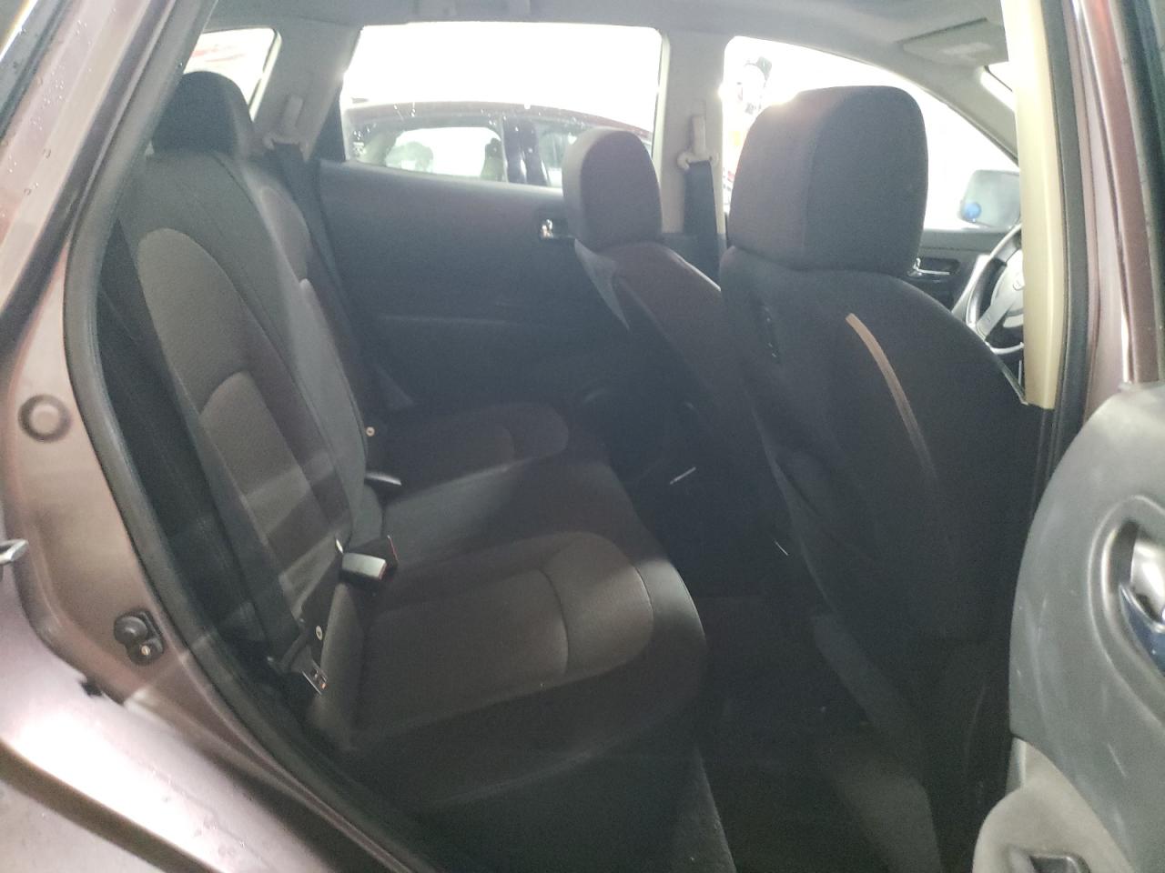 2009 Nissan Rogue - Image 10