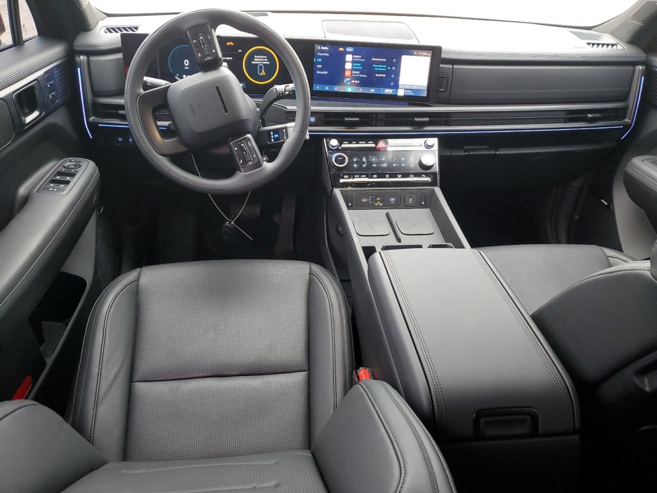 2024 Hyundai Santa Fe - Image 8