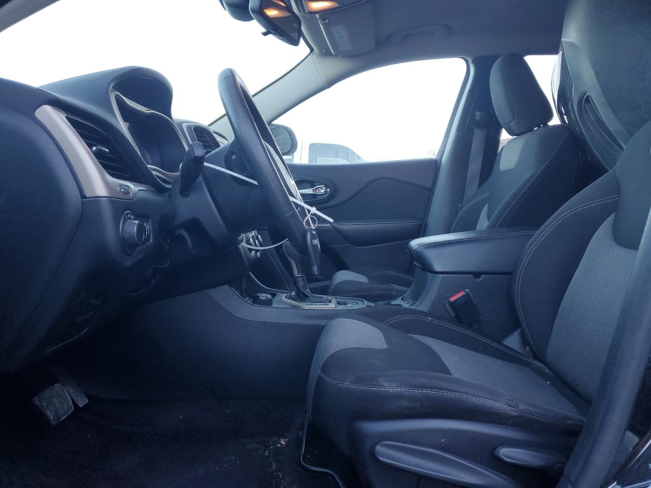 2016 Jeep Grand Cherokee - Image 7