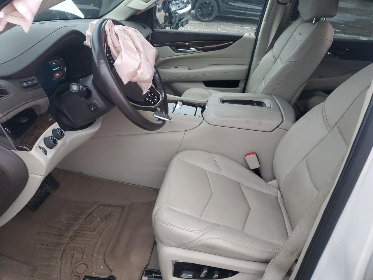 2016 Cadillac Escalade - Image 7