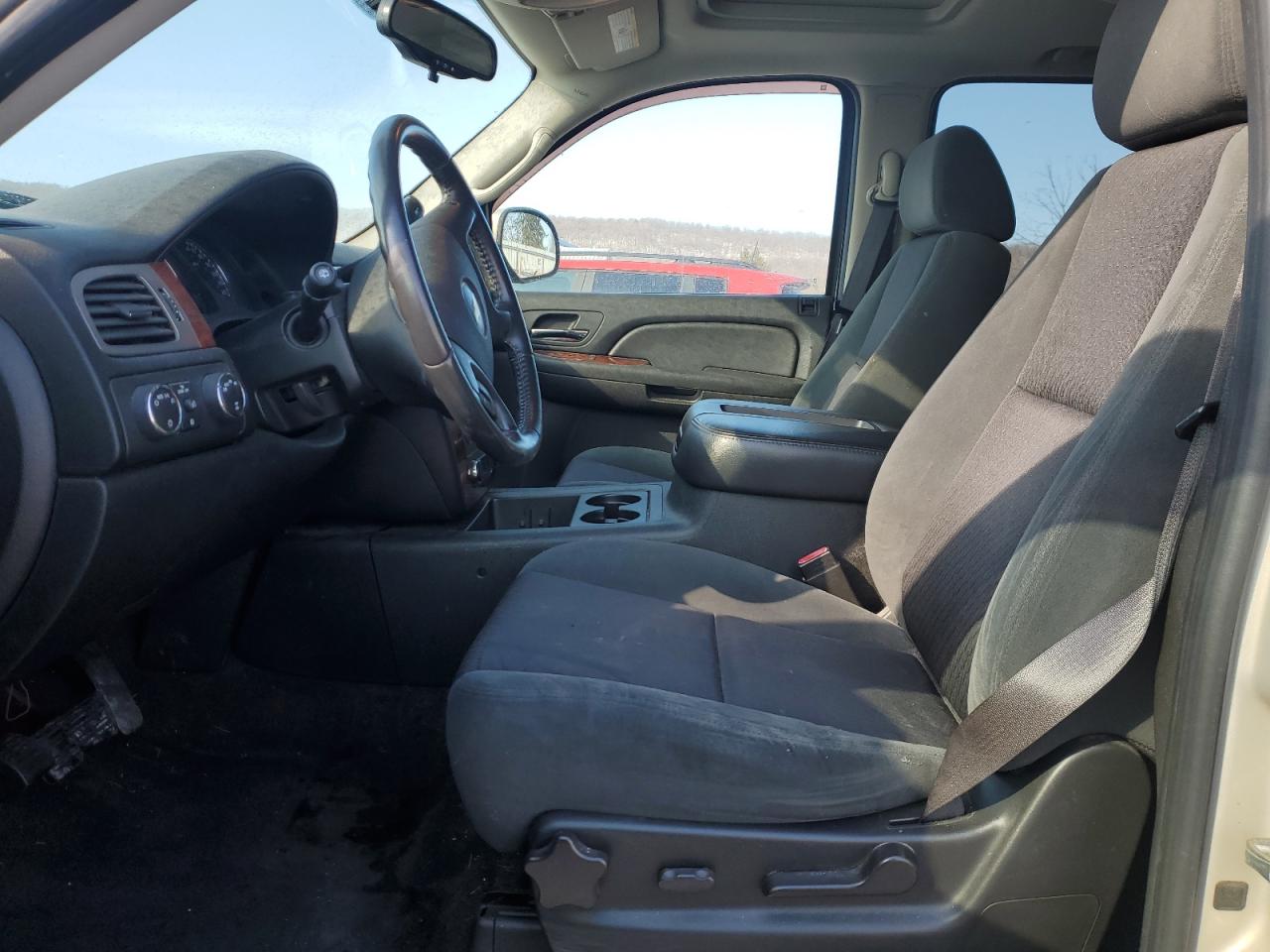 2009 Chevrolet Tahoe - Image 7