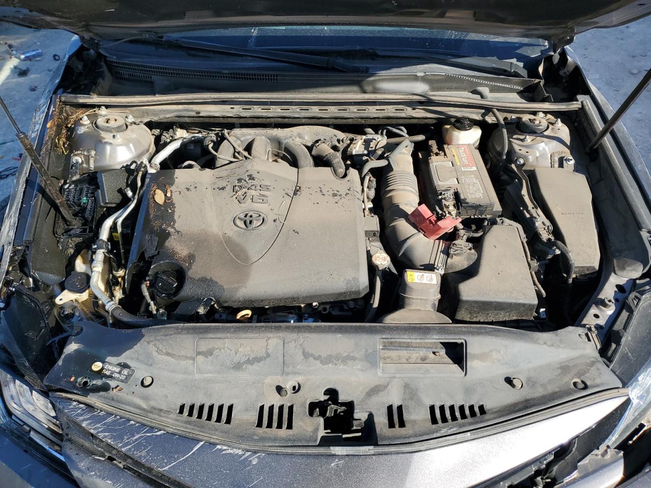 2020 Toyota Camry - Image 12
