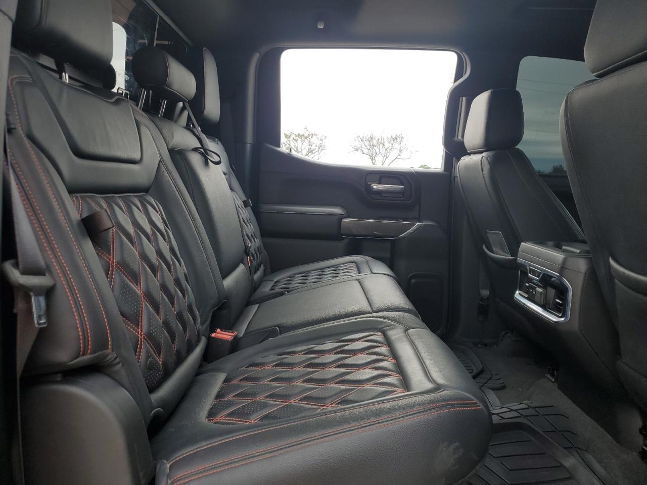 2020 GMC Sierra - Image 10