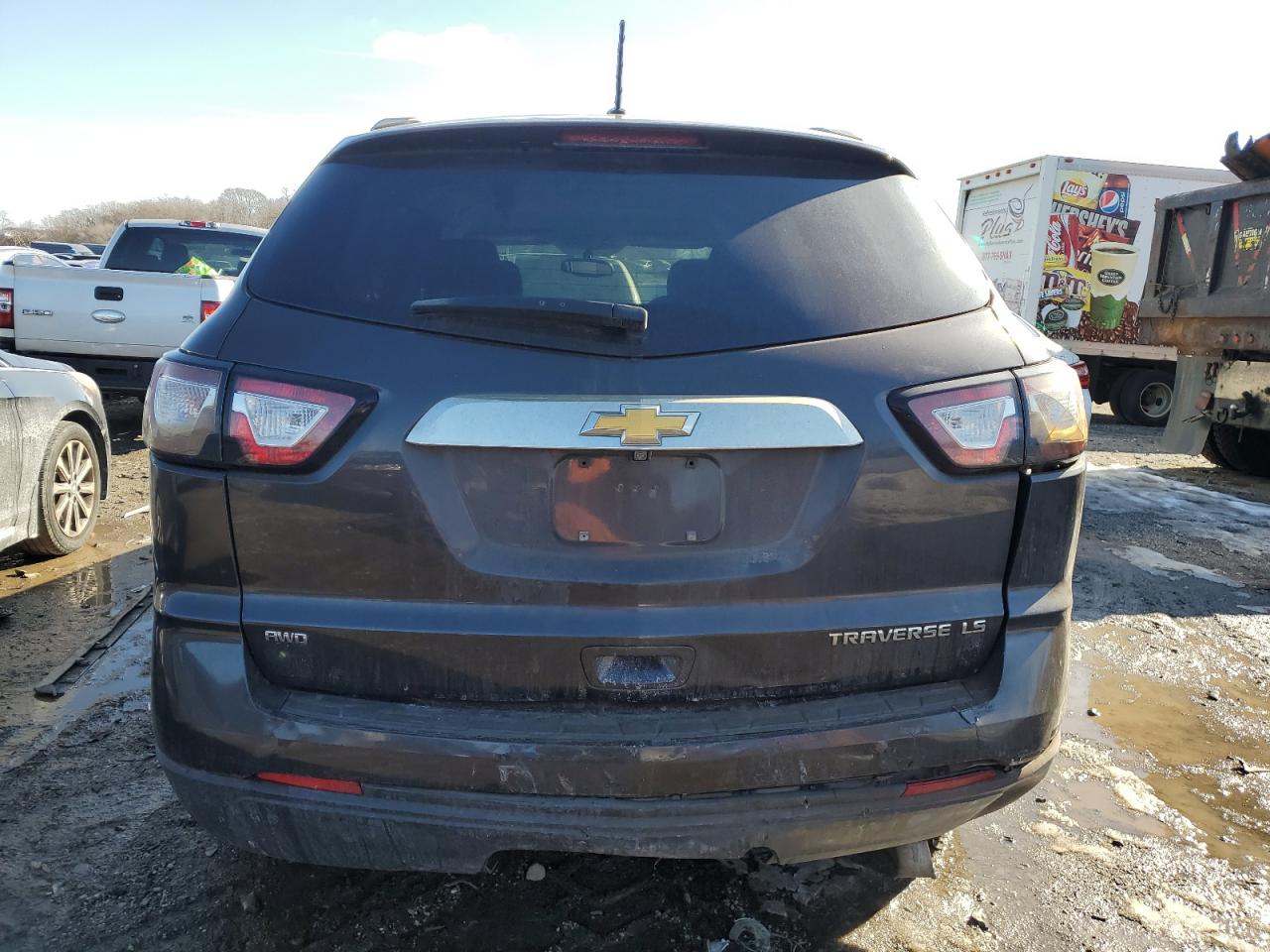 2015 Chevrolet Traverse - Image 6