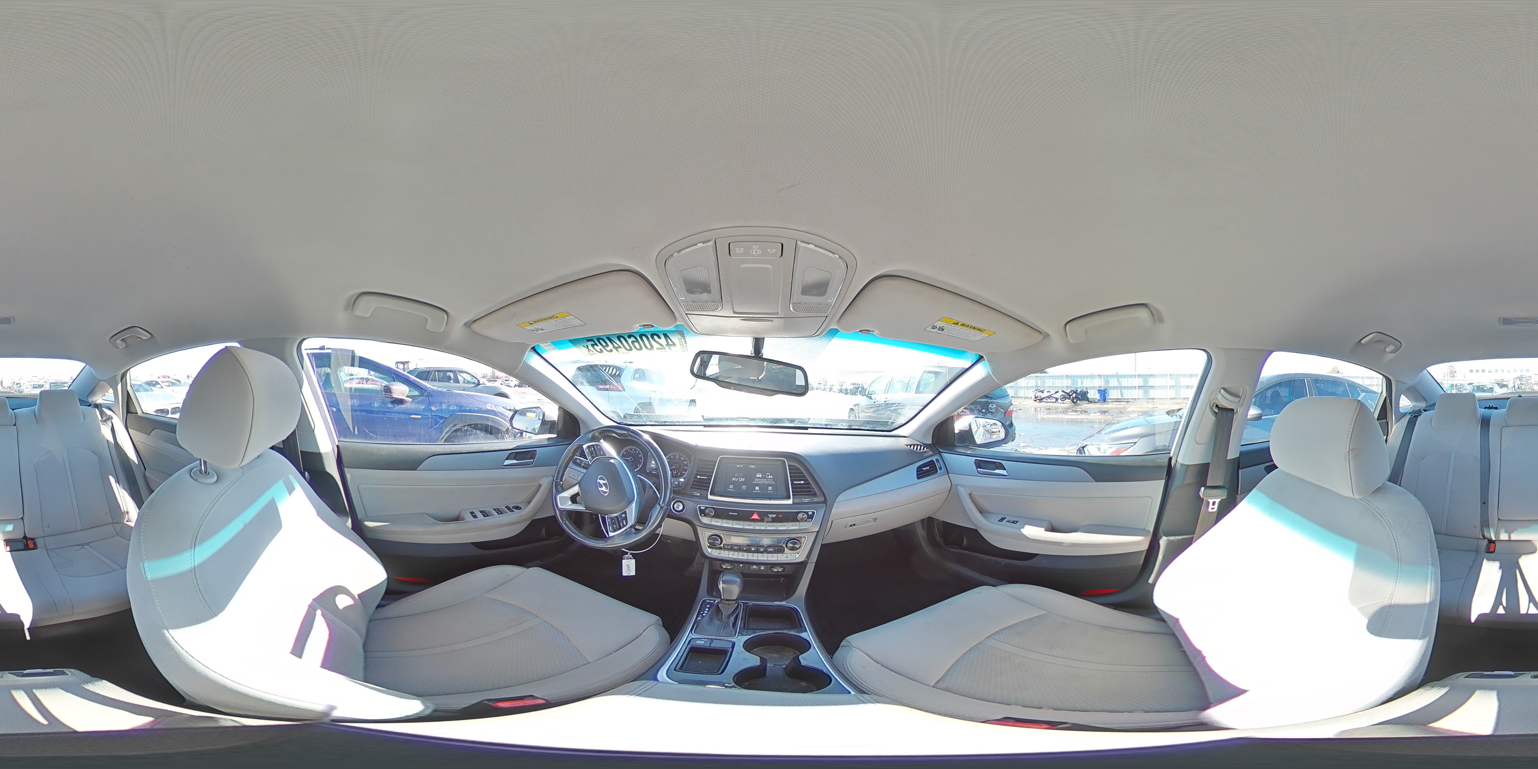2019 Hyundai Sonata - Image 14