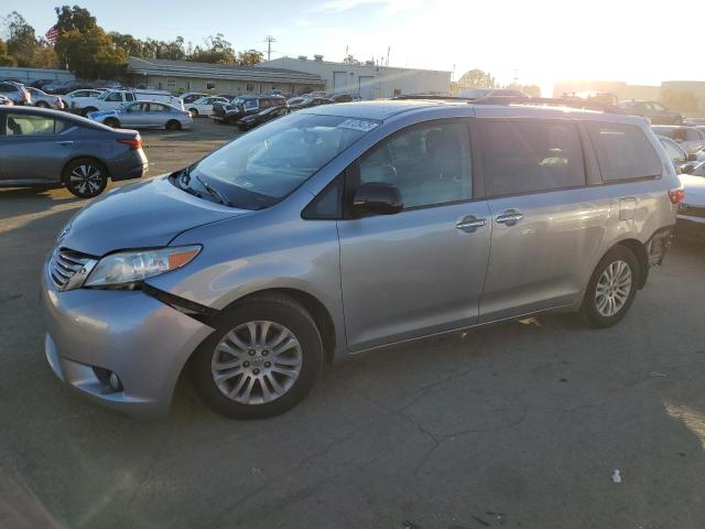 2016 Toyota Sienna Xle