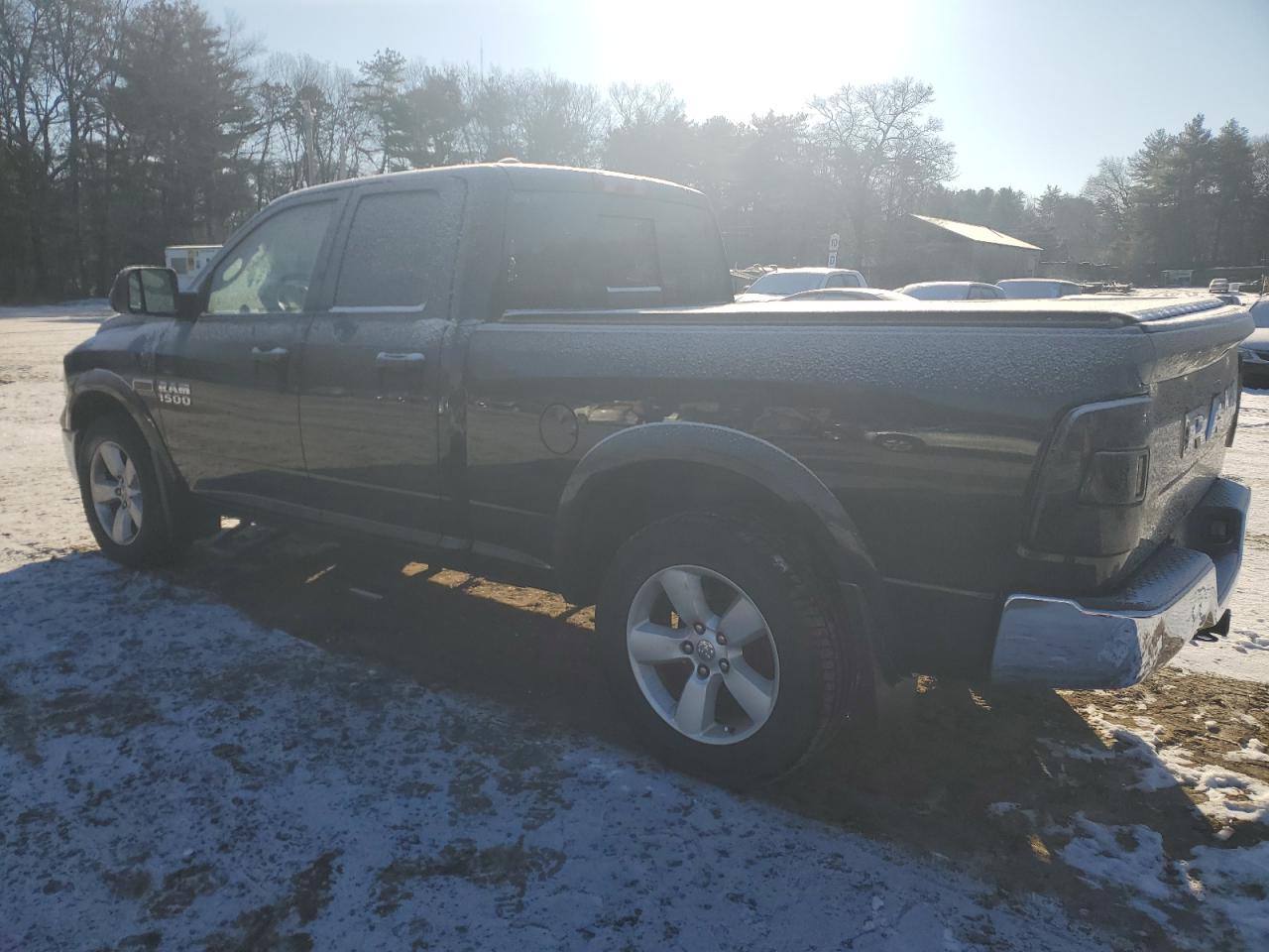 2016 RAM 1500 - Image 2