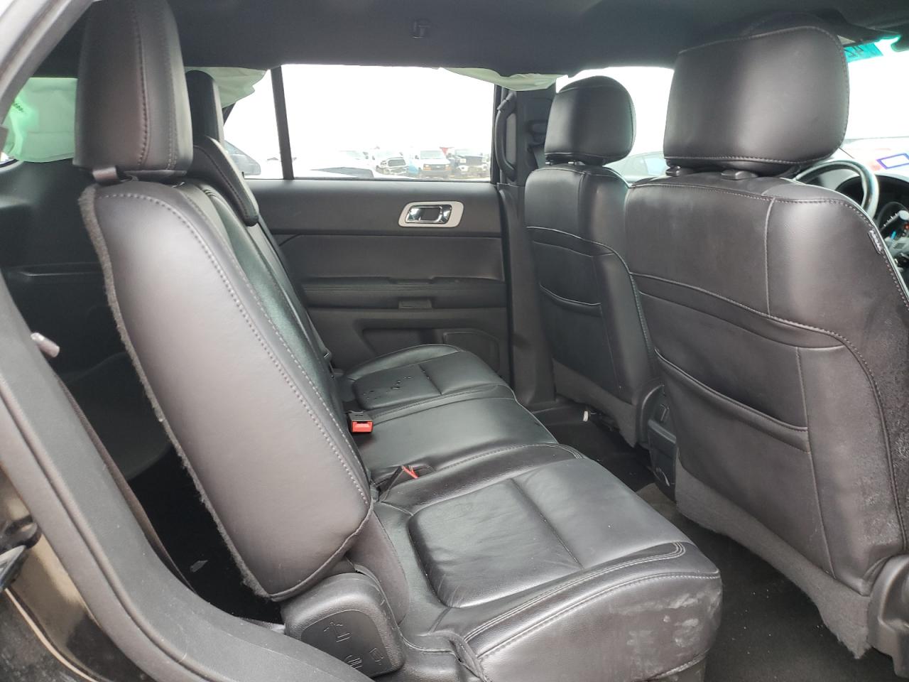 2013 Ford Explorer - Image 10