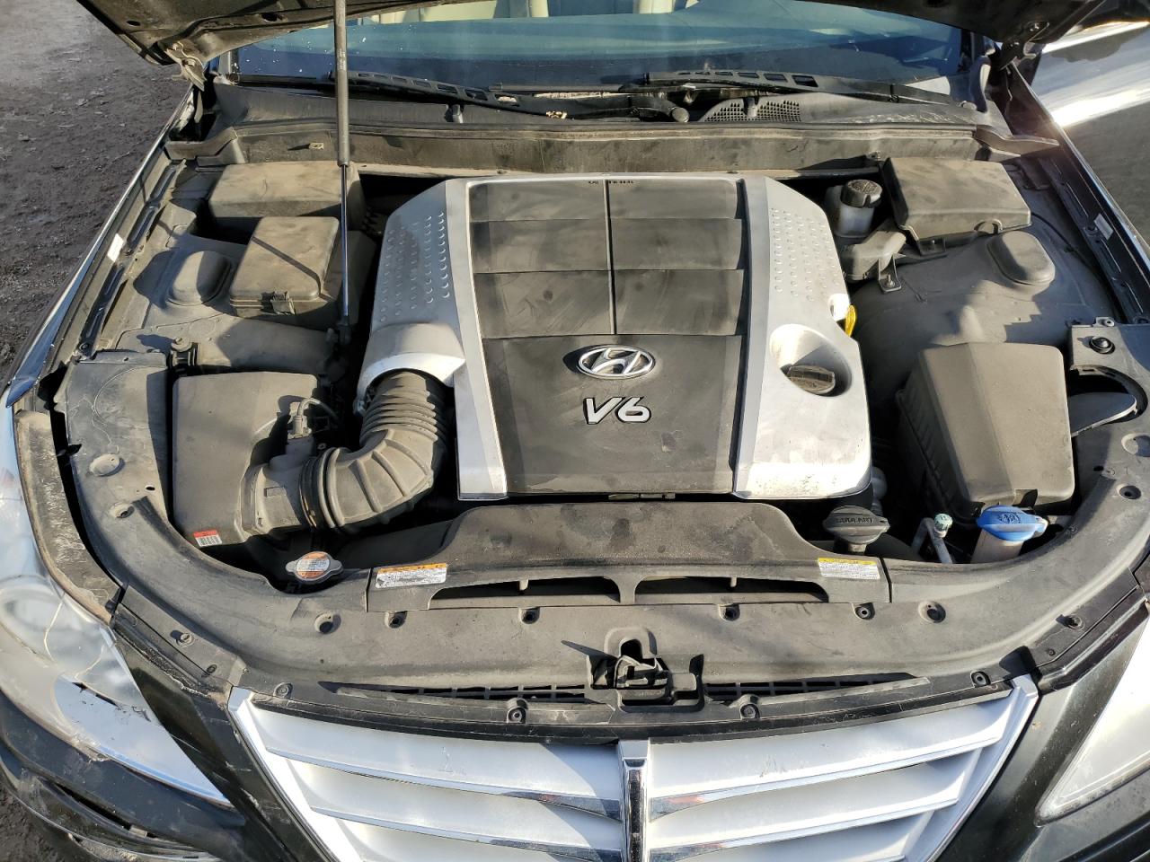 2010 Hyundai Genesis 3.8L VIN: KMHGC4DE6AU075147 Lot: 88168325