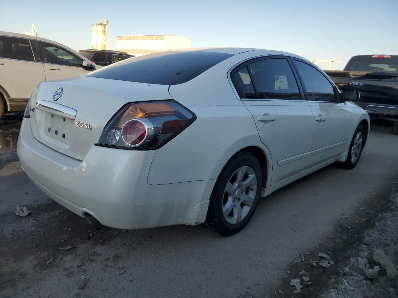2009 Nissan Altima - Image 3