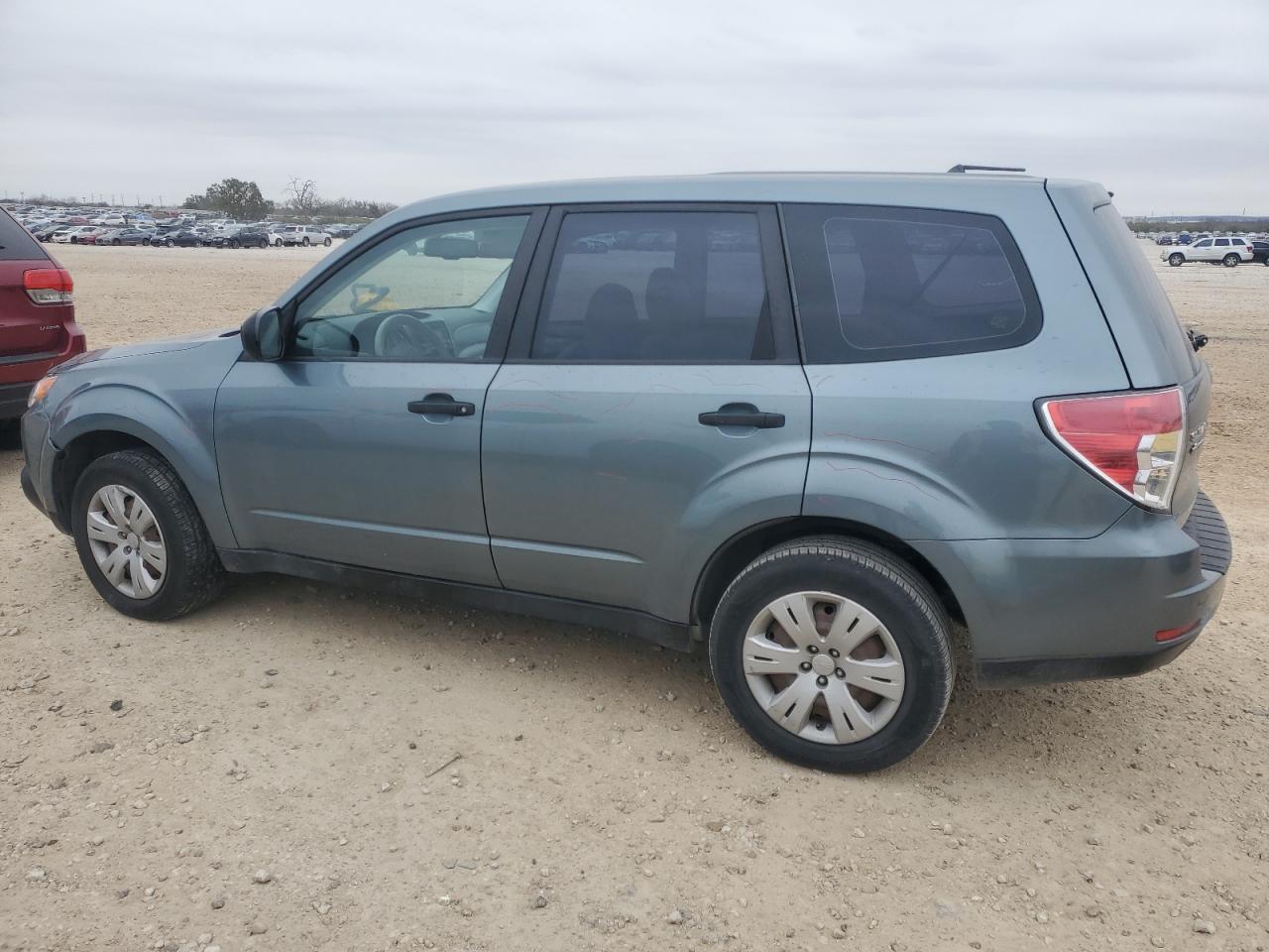 2009 Subaru Forester - Image 2
