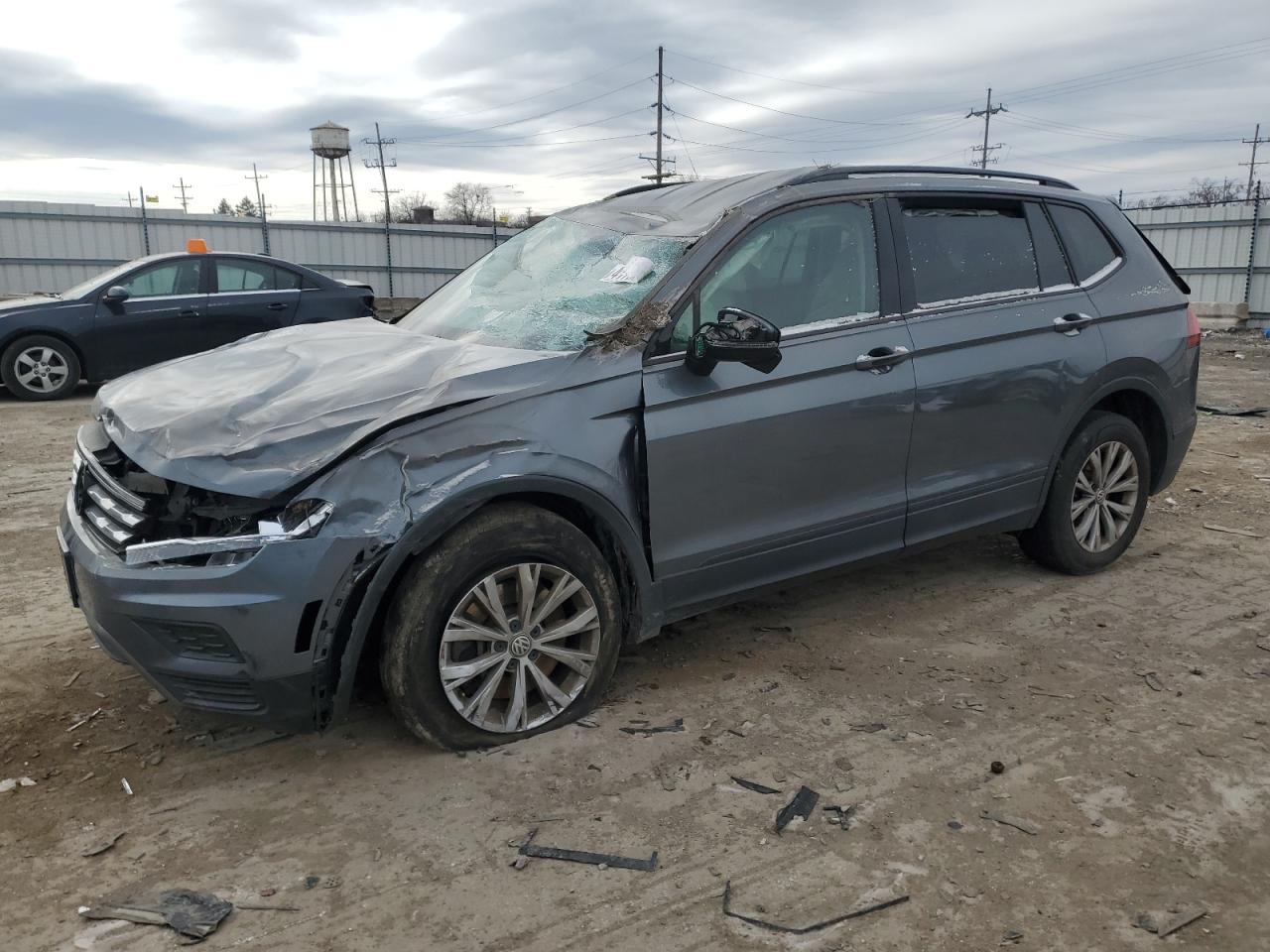 2019 Volkswagen Tiguan - Image 1
